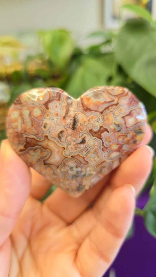 Mexican Crazy Lace Agate Heart