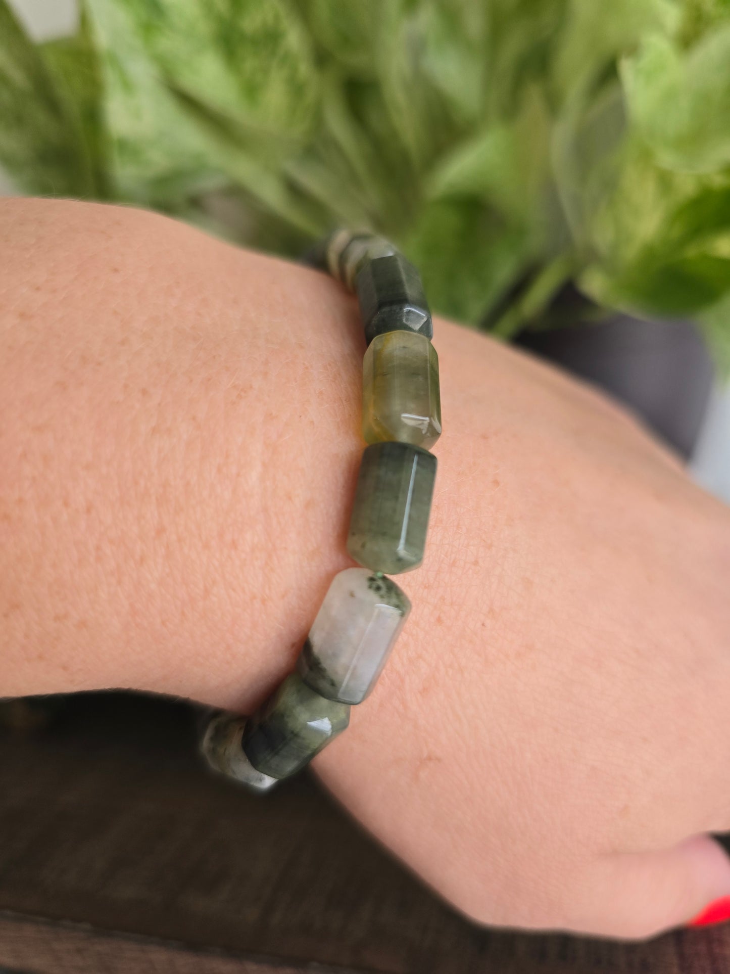 Garden Quartz Stretch Bracelet