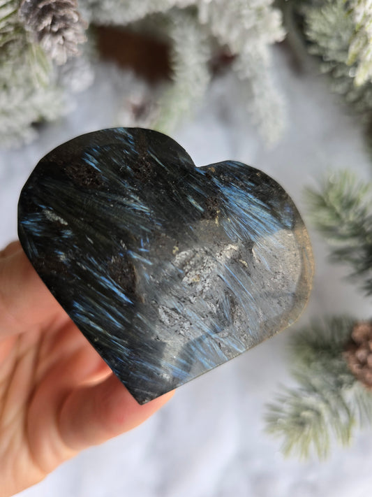 Anthophyllite Heart "B"