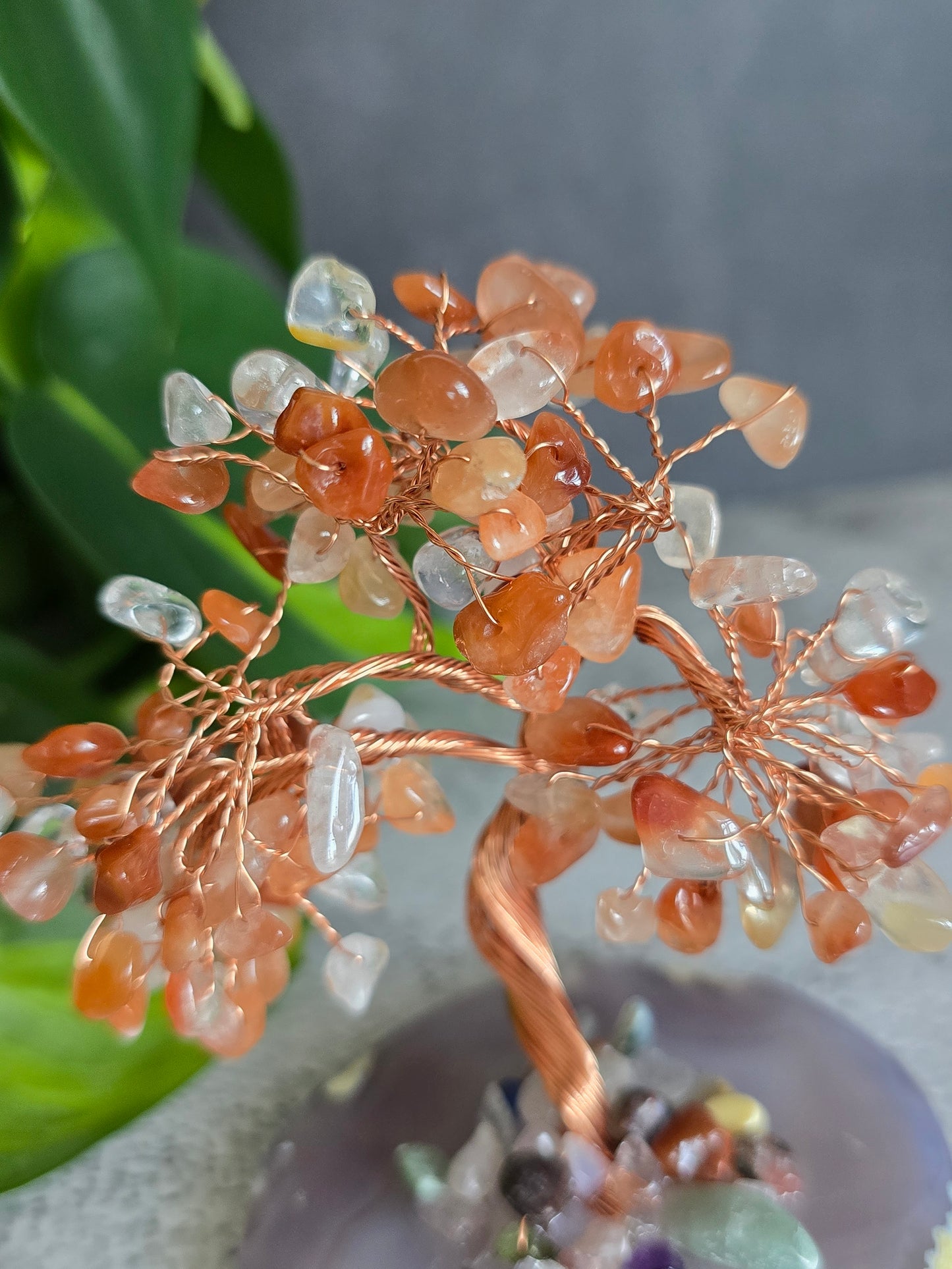Fire Quartz Chip Tree on Agate
