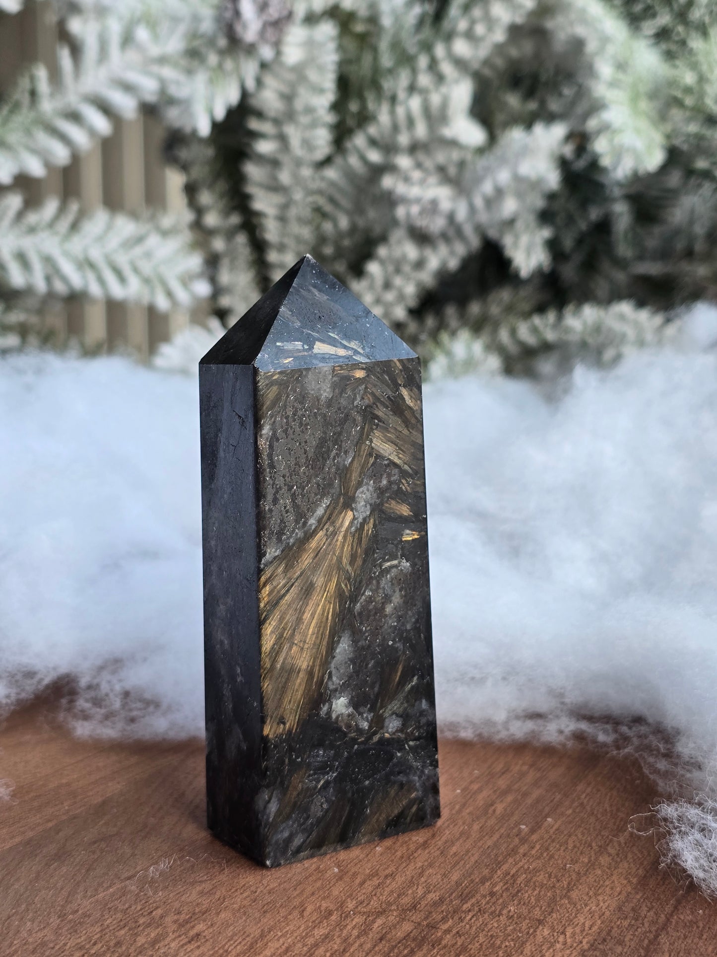 Anthophyllite Obelisk