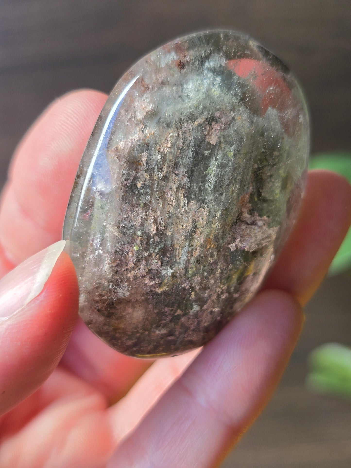 Garden Quartz (Lodolite) Palm Stone