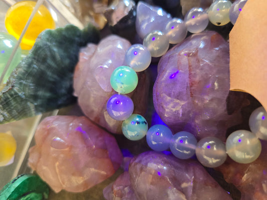 UV Reactive Volcano Agate Bracelet