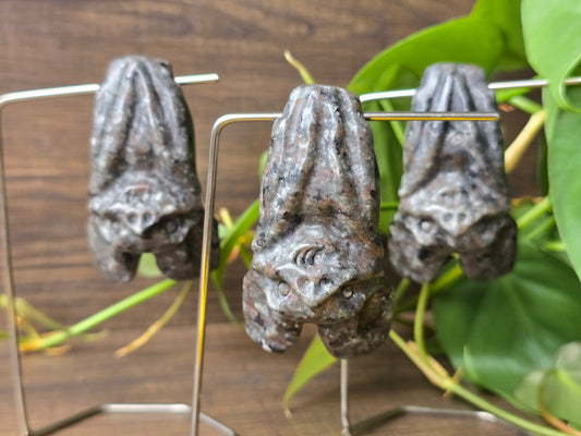 UV Reactive Sodalite "Yooperlite" Hanging Bat