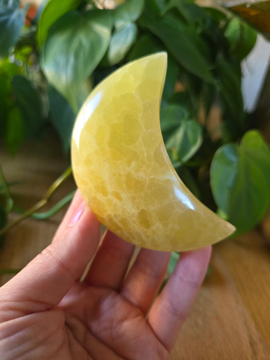 Lemon Calcite Moon