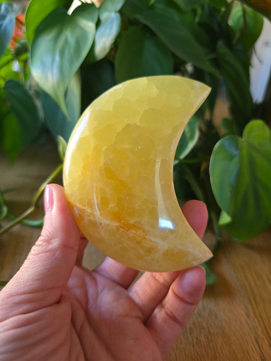 Lemon Calcite Moon