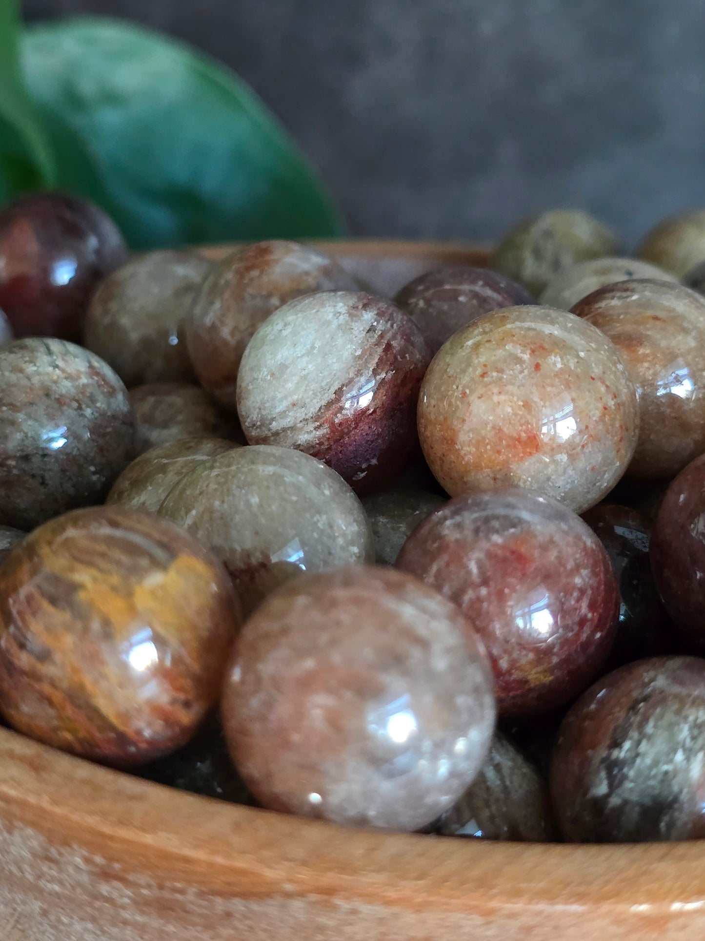 Lodolite (Thousand Layers Garden Quartz) Mini Spheres