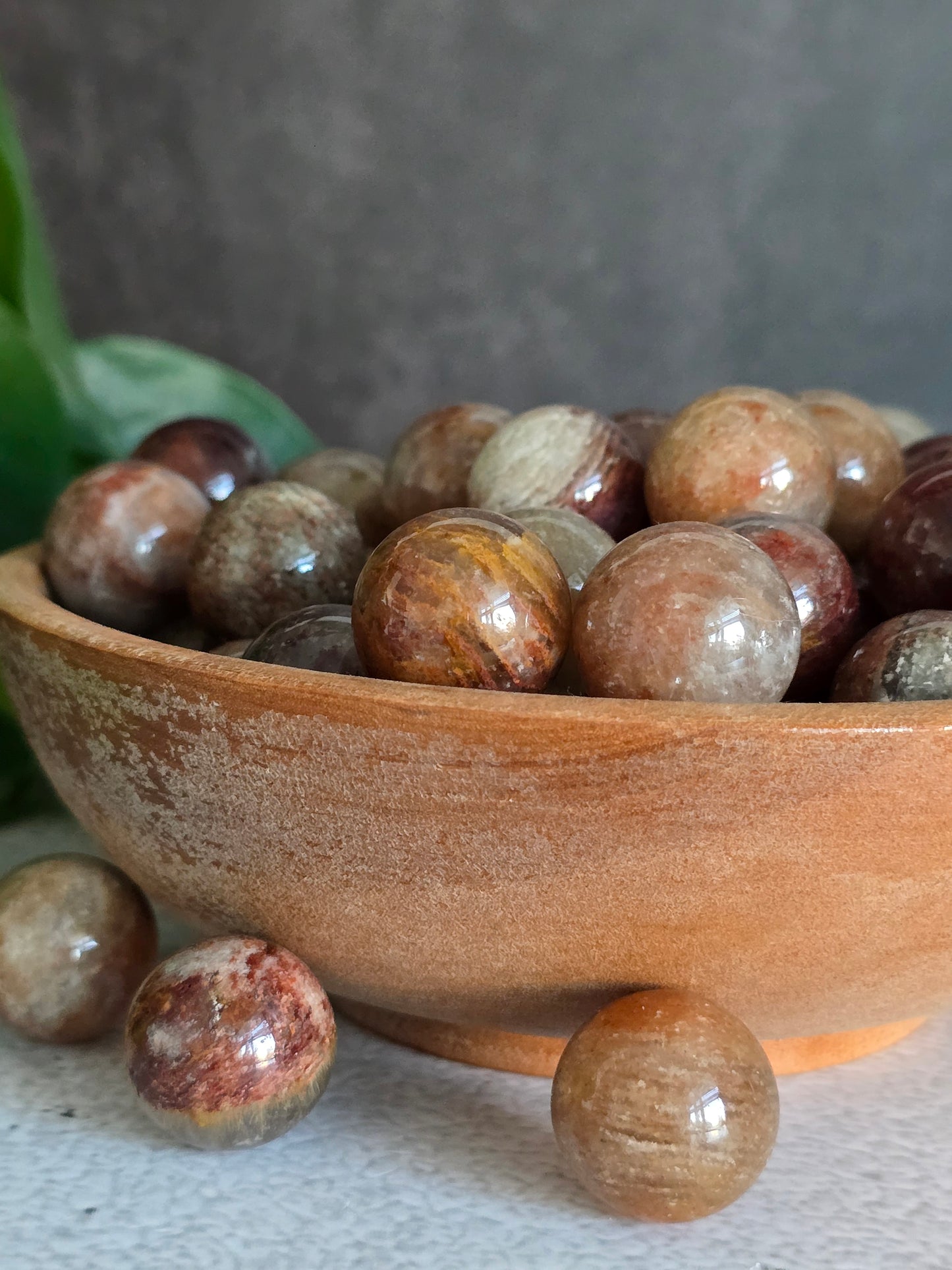 Lodolite (Thousand Layers Garden Quartz) Mini Spheres