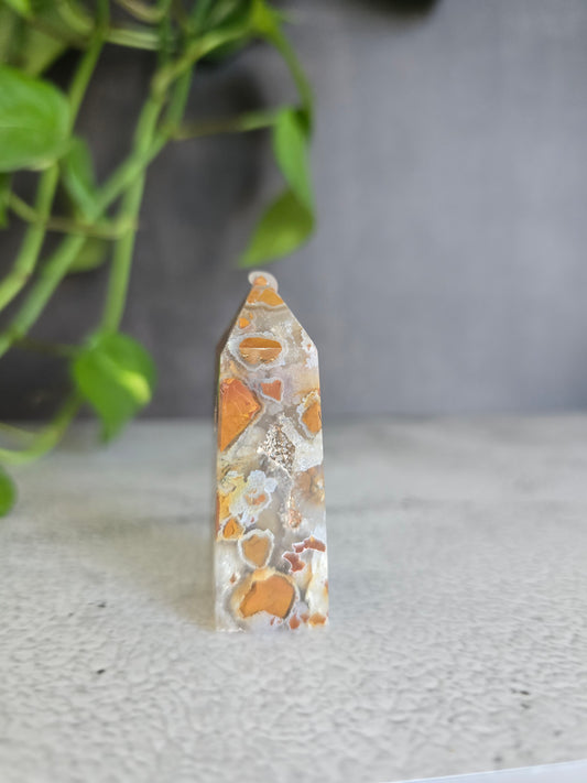 Pink Agate in Quartz Tower