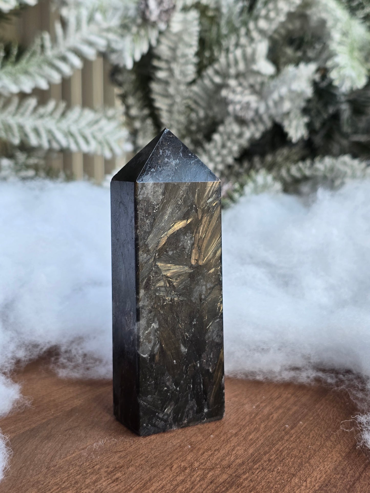 Anthophyllite Obelisk