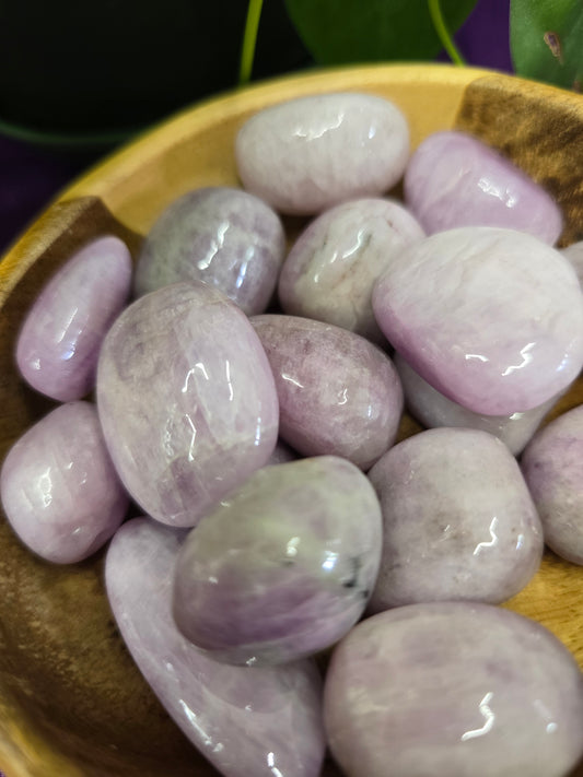 Kunzite Tumble Stone