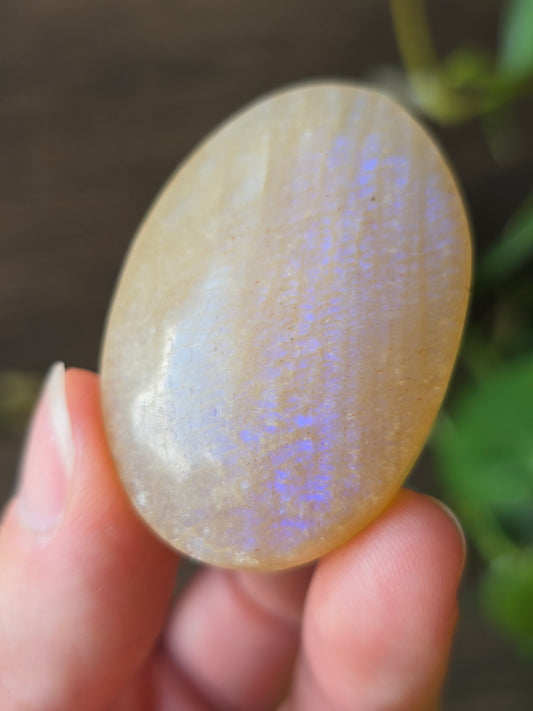 Peach Moonstone Palm Stone