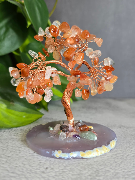 Fire Quartz Chip Tree on Agate